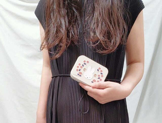 落ち着いたデザインで、シックに持てる