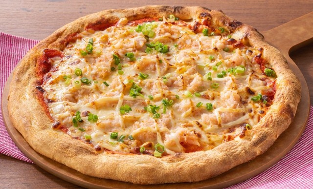 たっぷりかにマヨピザ