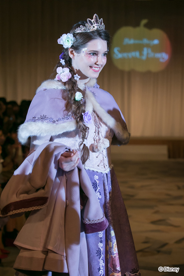 secret honey halloween party