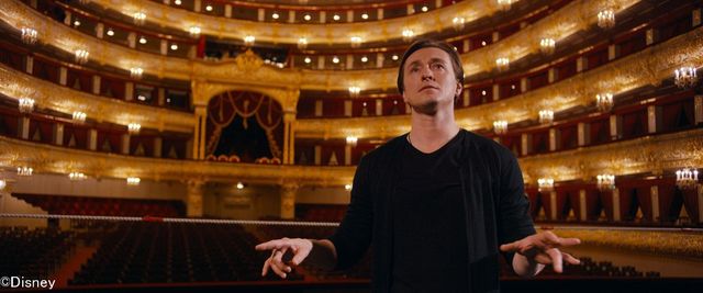 天才バレエダンサーの皮肉な運命 ©Sergey Bezrukov Film Company