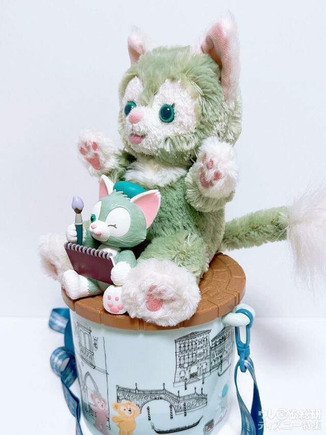 SSサイズのぬいぐるみが座れます