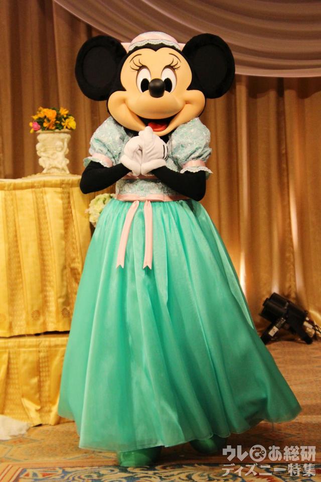 ホテルミラコスタの「ディズニー・フェアリーテイル・ウェディング」ミニー