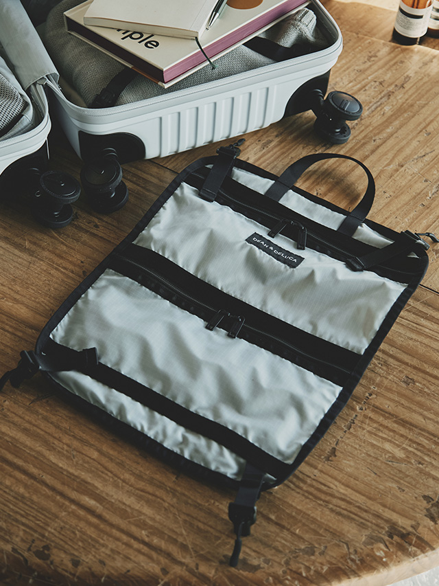 【DEAN ＆ DELUCA×BRIEFING／トラベルキャリーケース】容量は約37Lで、2～3泊の旅行にぴったり！