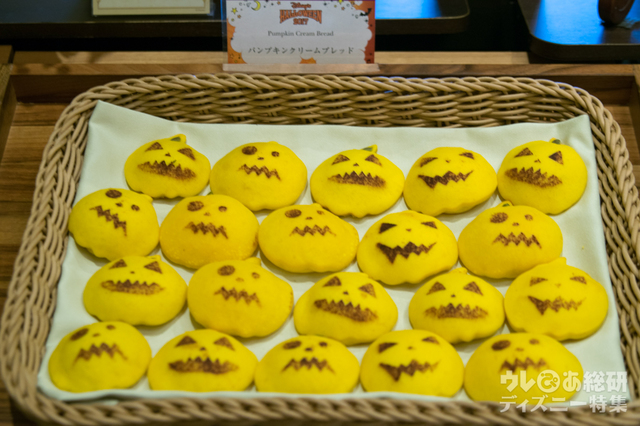 “ディズニー・ハロウィーン”スペシャルブッフェ|東京ディズニーランドホテル「シャーウッドガーデン・レストラン」