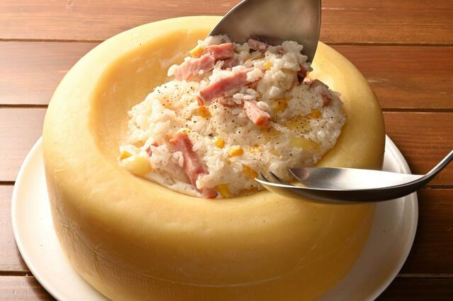 「ピエモンテ名物 トリュフチーズリゾット」＜1,490円(税込)＞【Italian Kitchen VANSAN 武蔵浦和店がオープン】
