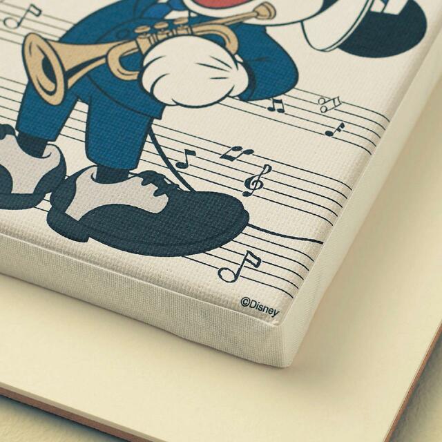 額縁に入ったアートボード 4,990円|ディズニーファンタジーショップ「ミッキーマウス タイムスリップ」