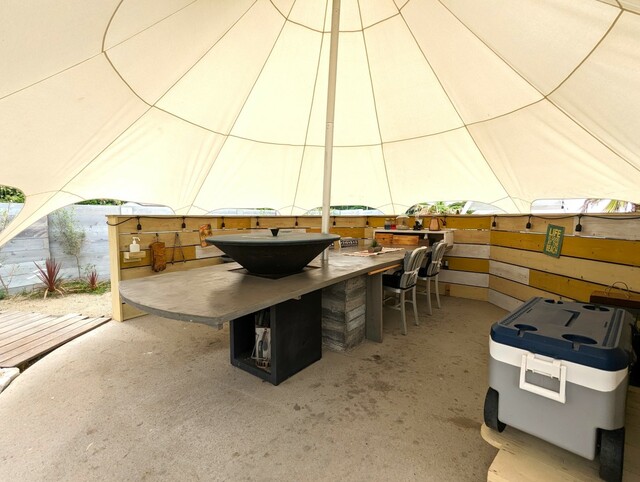 【CocoHawaii】ラグジュアリーサイトの焚火テラス