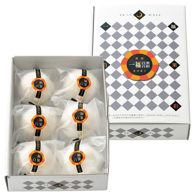 口にいれた瞬間あふれ出すみかんの果汁