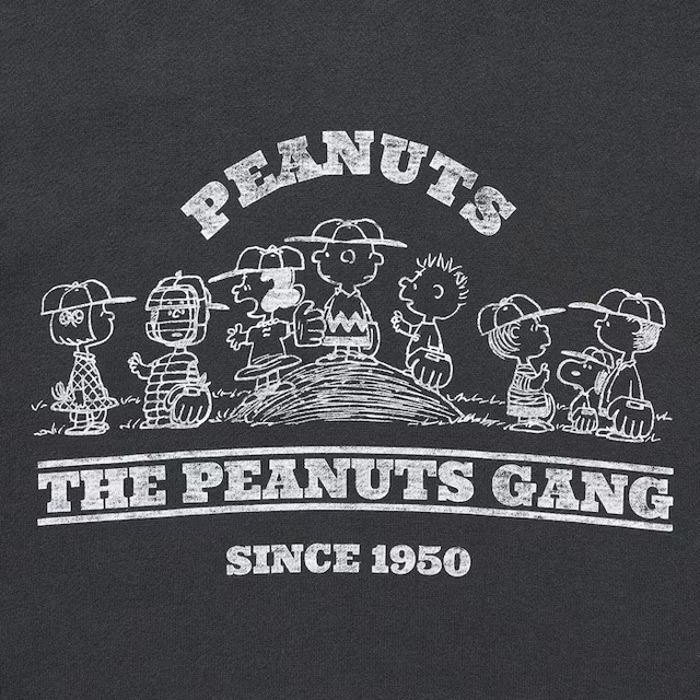 KIDS ピーナッツ チャーリー・ブラウンズ・ベースボール・チーム スウェットパーカ｜2,290円｜ユニクロUT「ピーナッツ チャーリー・ブラウンズ・ベースボール・チーム」コレクション