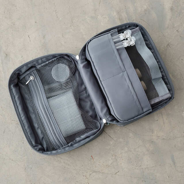 【Afternoon Tea LIVING】細々したアイテムをまとめやすく、旅行にも役立つマルチなポーチ