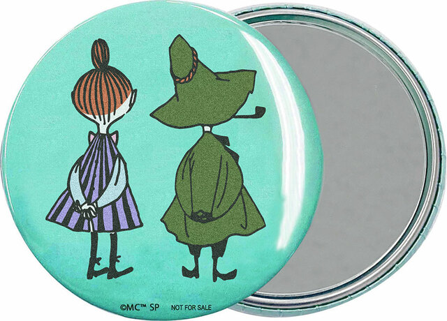 【MOOMIN POP UP STORE 大丸福岡天神店】大丸福岡天神会場限定ノベルティ：缶ミラー（8/23（土）より配布。会場にて税込3,300円以上の方対象。数量限定50枚）