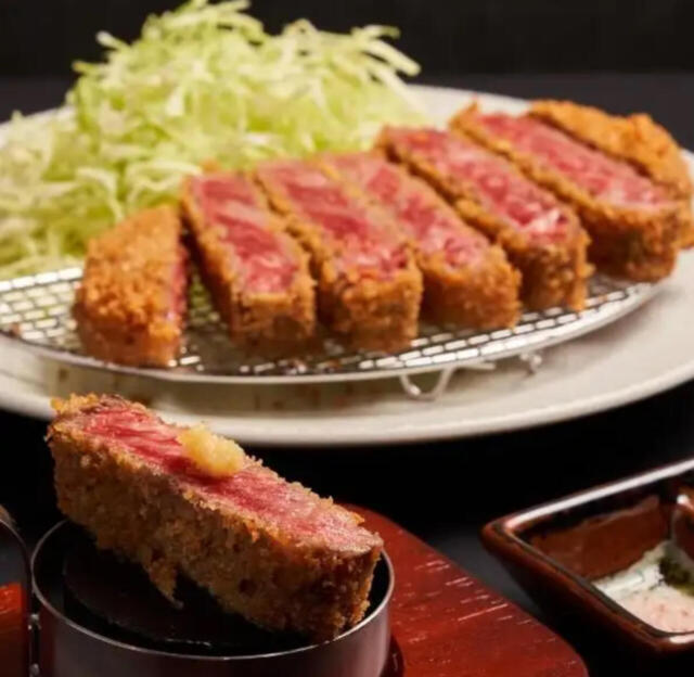 ランチの「定食・達人の和牛カツ レギュラー」