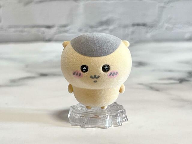 くりまんじゅうのこの佇まい、たまらなくキュートです♡【ちいかわ　なんか小さくてかわいいどーる】