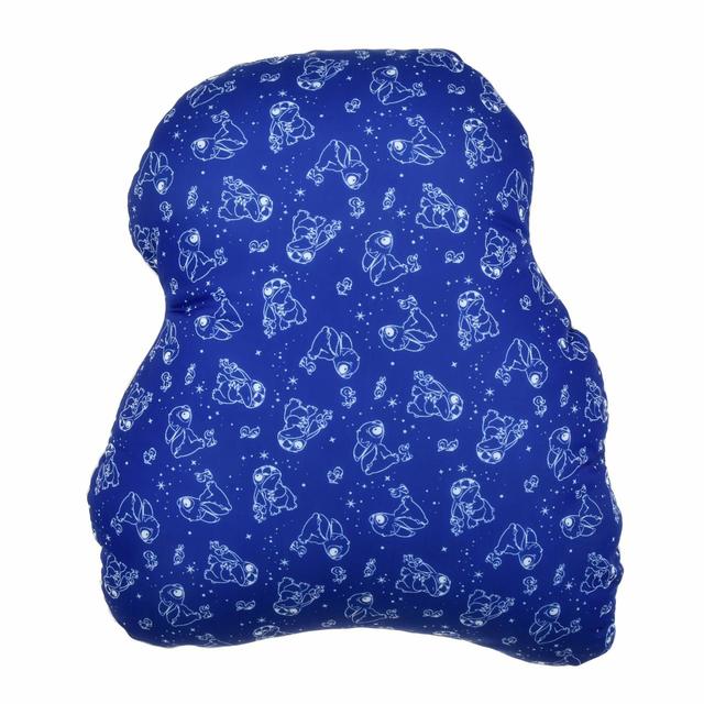 クッション 3740円