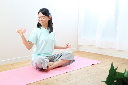 垂れ尻解消】3児の母ayakaさんに聞く、ズボラママでもできる「美ボディ