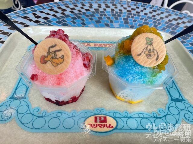 マンゴーやベリーの果肉もキンキンに冷やされていて、満足度高し!