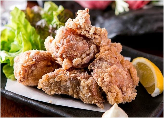 唐揚げ食べ放題&ハイボール飲み放題