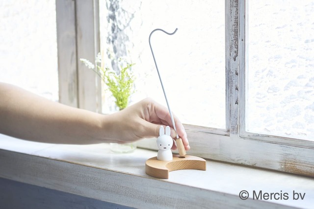 【ミッフィー メガネスタンド】好みの向きに変えることも可能です