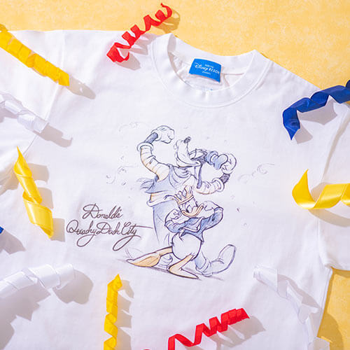 Tシャツ 3,400円｜スペシャルイベント「ディズニー・パルパル―ザ」第2弾「ドナルドのクワッキー・ダックシティ」スペシャルグッズ｜販売店舗：東京ディズニーランド「ディズニー&カンパニー」