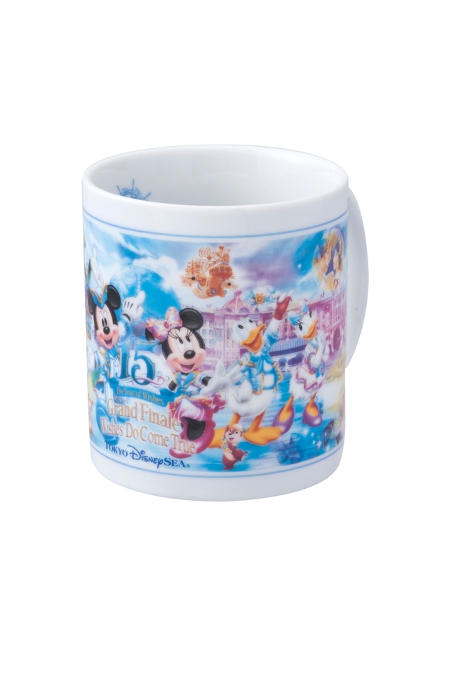 マグ ¥1,200 ※直径約8.5cm × 高さ約9.5cm｜「東京ディズニーシー15周年 “ザ・イヤー・オブ・ウィッシュ” ～グランドフィナーレ～」スペシャルグッズ