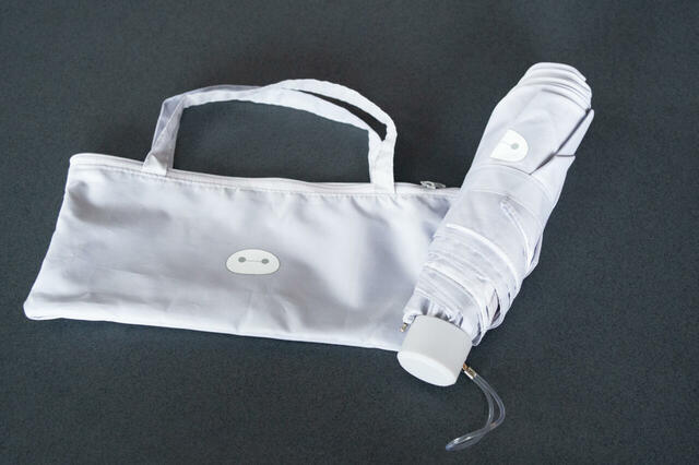 ベイマックス 折りたたみ傘 晴雨兼用 ポーチ入り SHINY DAY 3,500円