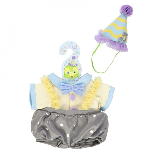 ぬいぐるみコスチューム 5,600円|セット内容:パーティーハット、シャツ、ズボン ※ぬいぐるみは含まれません|「ダッフィー&フレンズのフロム・オール・オブ・アス」グッズ|東京ディズニーリゾート40周年“ドリームゴーラウンド”|発売日:2023年4月10日(月)|販売店舗:東京ディズニーシー「マクダックス・デパートメントストア」