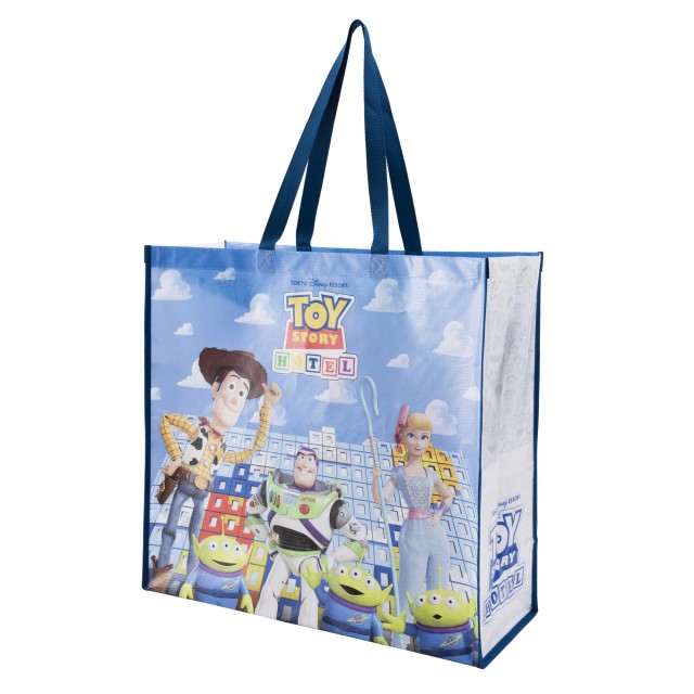 ショッピングバッグ 1,000円|サイズ:高さ約48×幅約52×マチ約20cm|販売店舗:東京ディズニーリゾート・トイ・ストーリーホテル内ディズニーショップ「ギフト・プラネット」