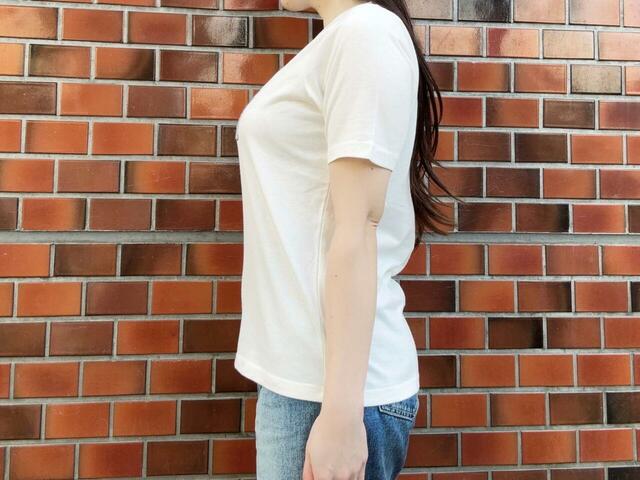 ゆったり目のサイズ感と腰が隠れる着丈がGood!