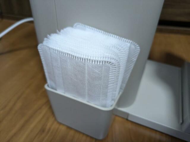 【アイリスオーヤマ MagiCaleena ゴミ回収ドック付き充電式サイクロンスティッククリーナー】不織布フィルターは使い捨てですが、新品購入時に約5年分相当の20枚が付属！