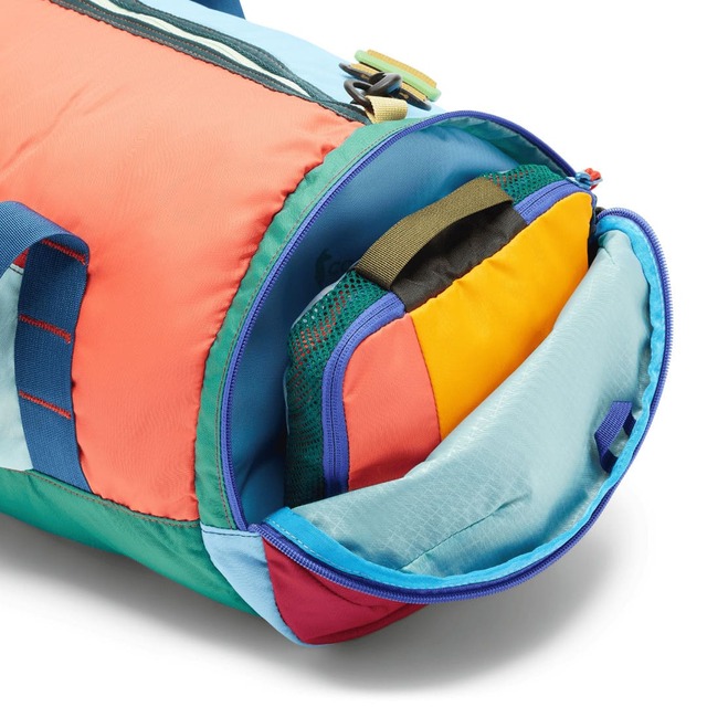 【Cotopaxi®】パッカブルでコンパクトにたためる！