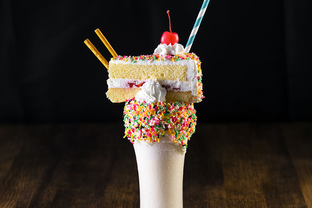 クレイジーシェイク「バニラ＆ケーキ」
