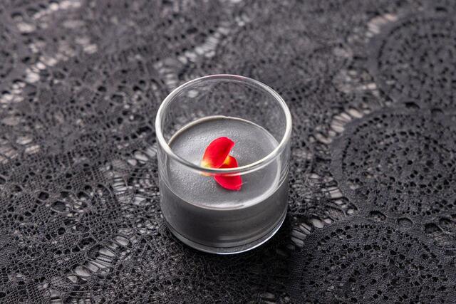 「提供メニュー例」＜¥5,800（土・日・祝日¥6,300）＞【チャイニーズアフタヌーンティー『シノワ・レーヌ』】