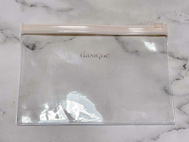 【dasique（デイジーク）special book】クリア素材にブランドロゴがキュート！