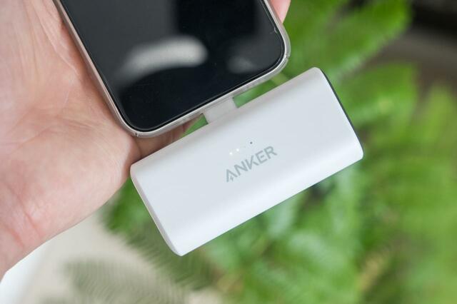 Anker「Nano Power Bank」 接続時の隙間が気になる