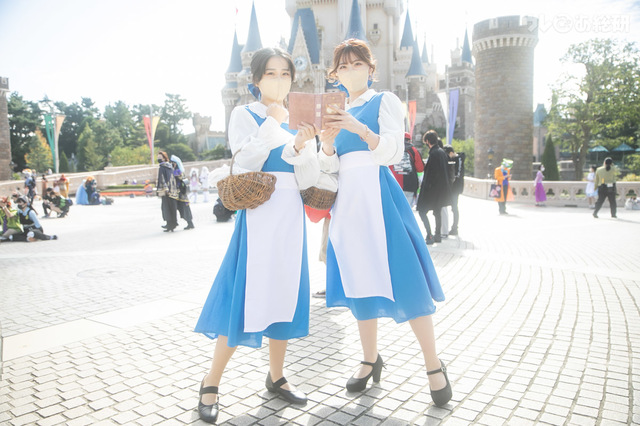 『美女と野獣』ベルのお二人