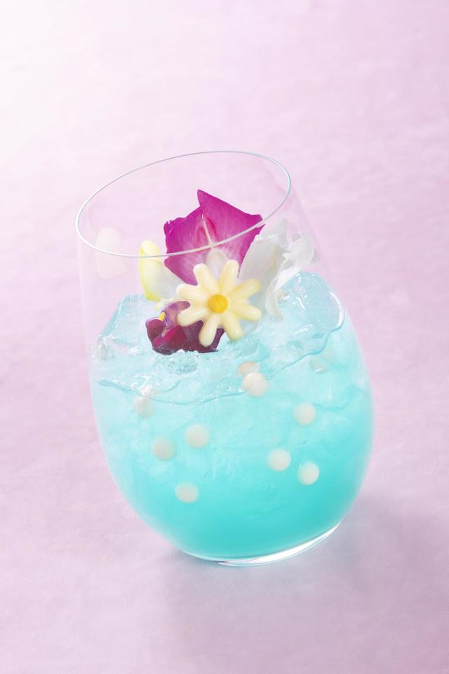 ディズニーアンバサダーホテル_「エンパイア・グリル」”ディズニー・イースター”スペシャルドリンク