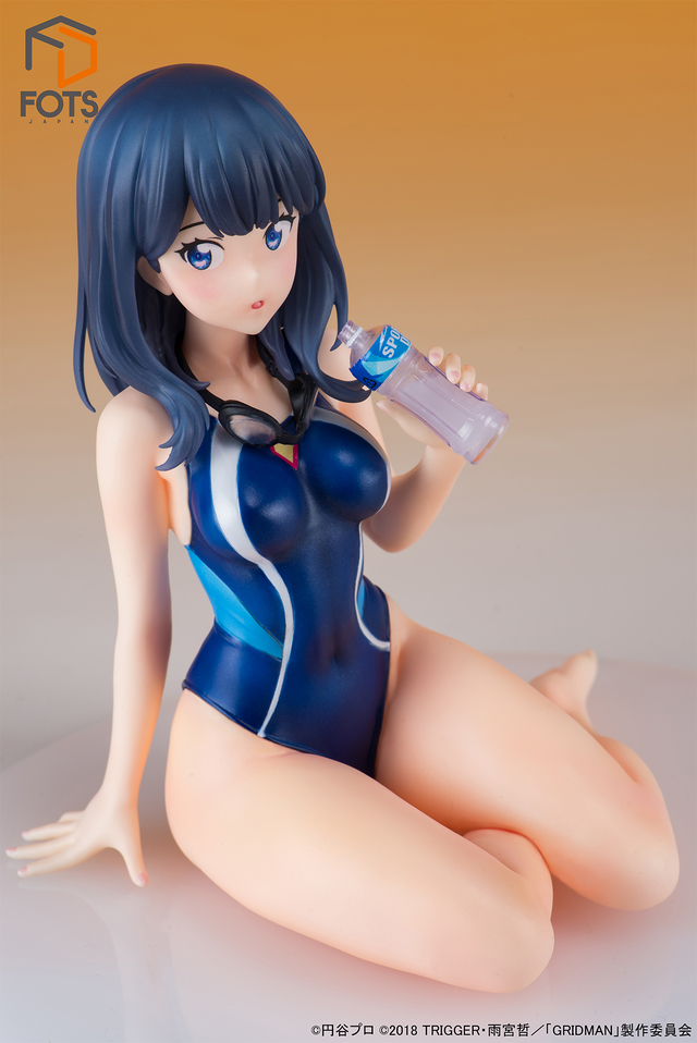 ©円谷プロ ©2018 TRIGGER・雨宮哲／「GRIDMAN」製作委員会