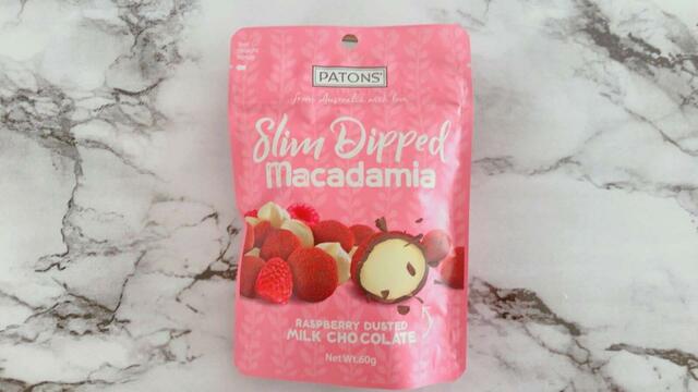 【カルディ：ペイトンズ スリムディップ　マカダミアチョコレート ラズベリー 60g】386円（税込）　原産国オーストラリア