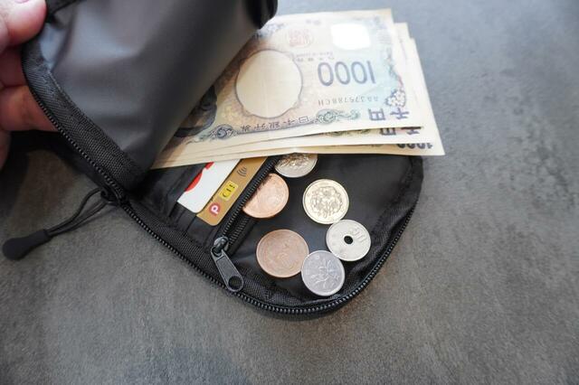 キャッシュも持ち歩ける