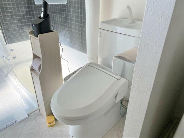 【ニトリ　トイレ収納 3ロール】天板部分はお掃除シートや小物などを置くのに使えます