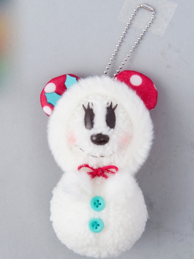 ぬいぐるみバッジ ¥1,500｜東京ディズニーリゾートのクリスマス（2016年）TDL/TDS共通スペシャルグッズ