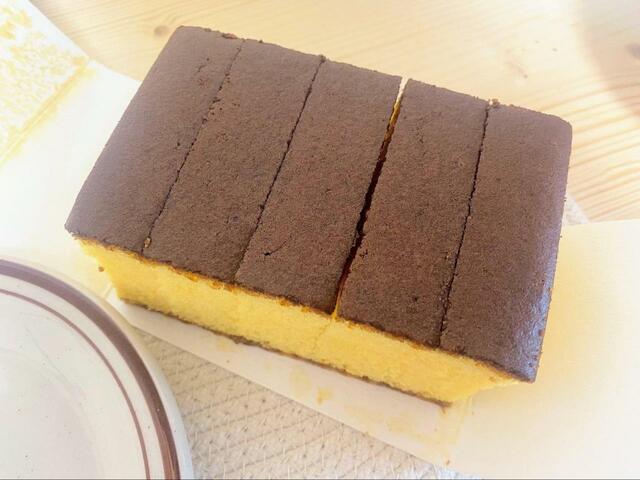 【成城石井 五三焼カステラ 5切】はじめから5切になっているので切り分ける必要がありません