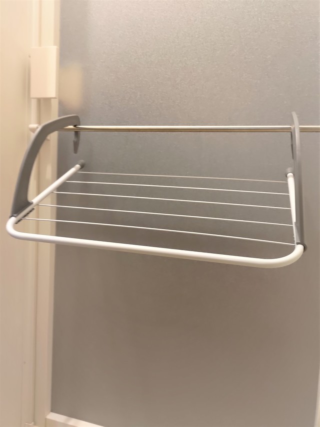 【キャンドゥ】ひっかけランドリーラック