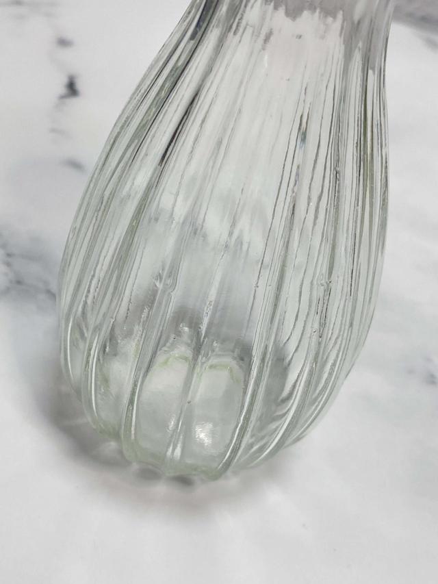 【ナチュラルキッチン】クリアラインフラワーベース／税込110円