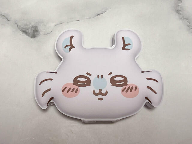 こちらはモモンガ。この不遜な表情がたまりませんね…！