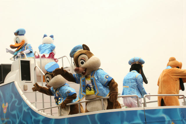 「ドリームクルーザーⅡ」からごあいさつ - We are One 豊見城パレード