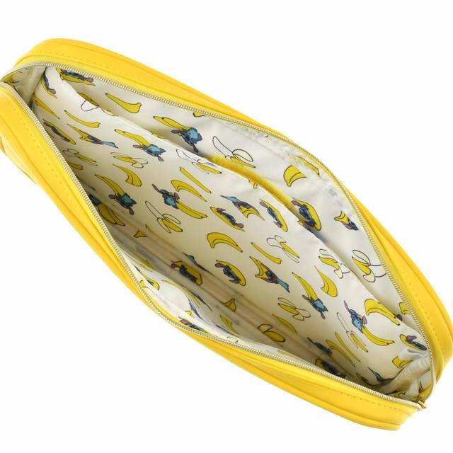 タブレットケース 3300円