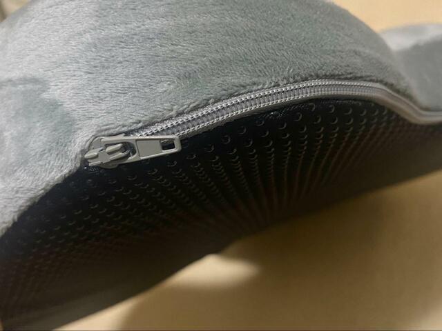 【MyComfoet　低反発クッション】カバーを外して洗えます