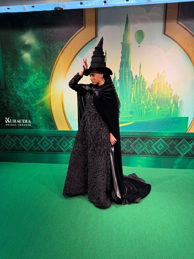 【クラウディア】『ウィキッド』新作ウェディングドレス