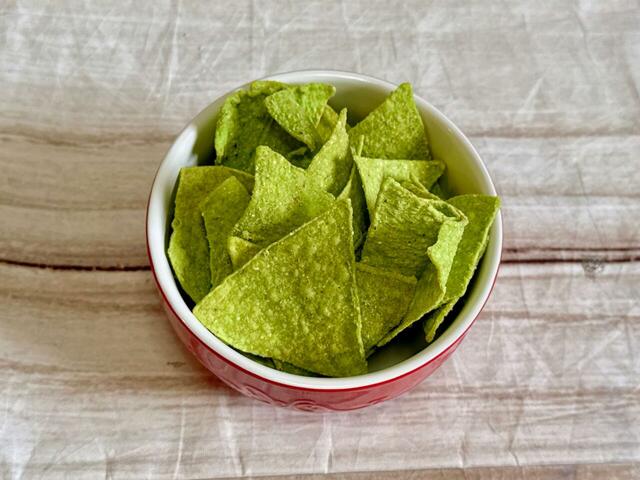 【カルディメキシコバッグ／オリジナル トルティーヤチップス　チリ＆ライム風味】カリッとしたトルティーヤ。コーンの香ばしさとチリライム味のマリアージュがGood！